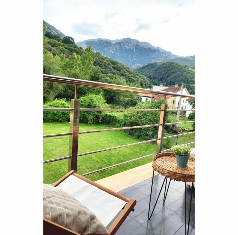 Apartamento Llar Del Cares Arenas De Cabrales Exterior photo